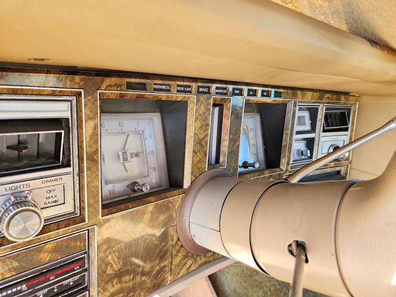 69614696 :رقم المزاد ، 9Y89S763284 vin ، 1979 Lincoln Mark 5 مزاد بيع