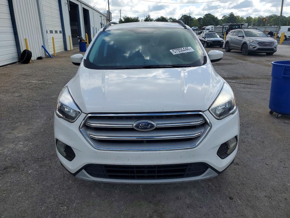 67856446 :رقم المزاد ، 1FMCU9GDXJUC04020 vin ، 2018 Ford Escape مزاد بيع