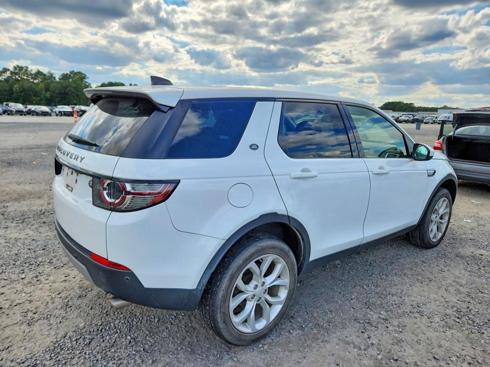 Продажа на аукционе авто 2017 Land Rover Discovery Sport, vin: SALCR2BG1HH666332, номер лота: 70946176