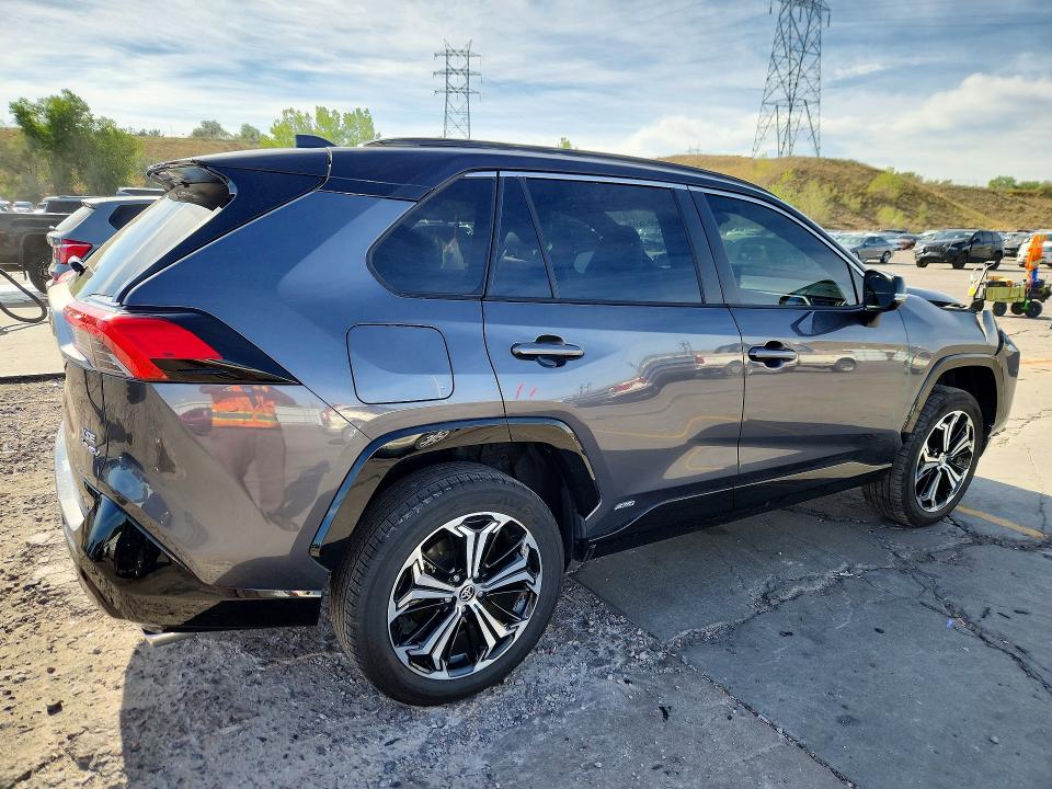 Продаж на аукціоні авто 2025 Toyota Rav4, vin: JTMEB3FV1SD244613, номер лоту: 68616046