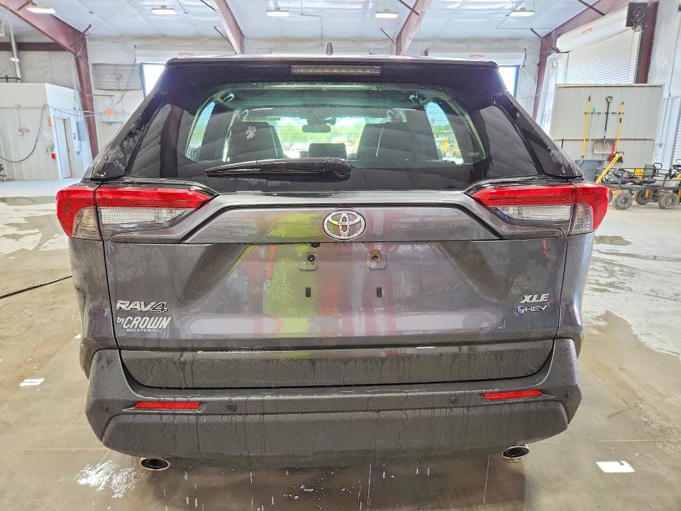 Продажа на аукционе авто 2025 Toyota Rav4, vin: JTMB6RFV7SD156417, номер лота: 67785966