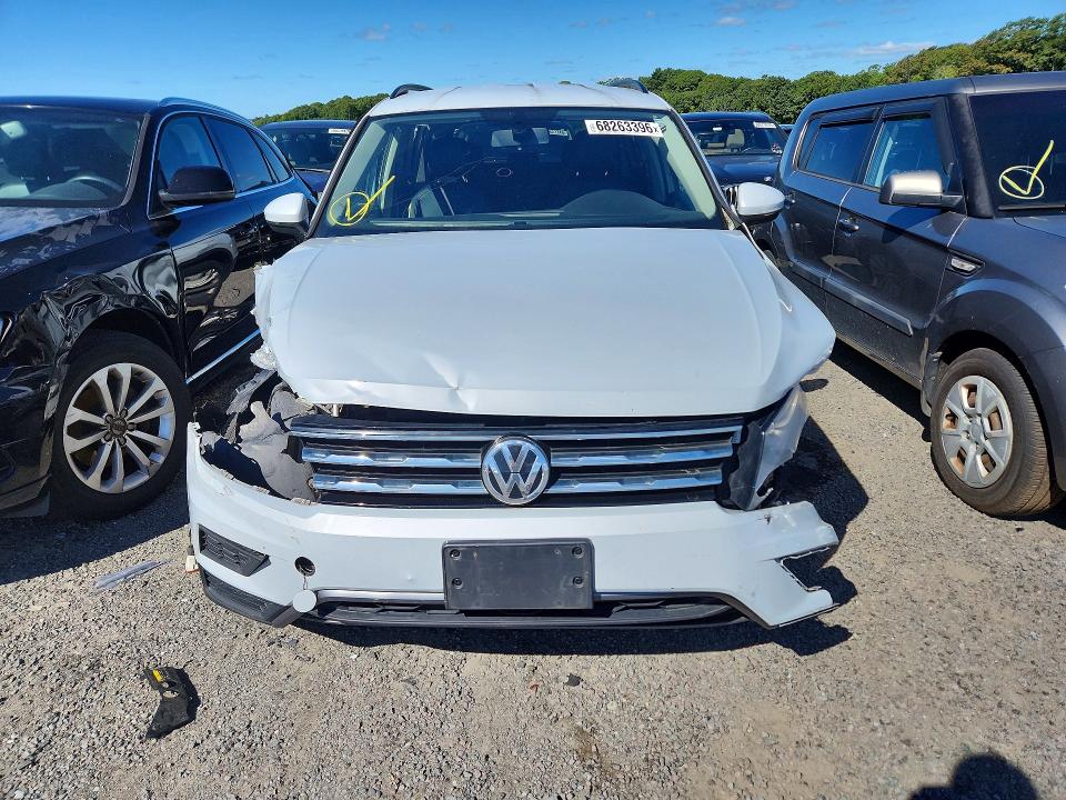 Aukcja sprzedaży 2018 Volkswagen Tiguan, vin: 3VV2B7AX3JM143094, numer aukcji: 68263396