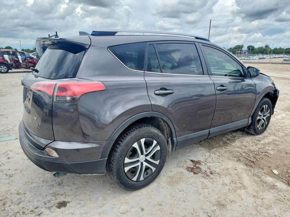 2018 Toyota Rav4 მანქანა იყიდება აუქციონზე, vin: JTMZFREV1JJ204512, აუქციონის ნომერი: 70497186