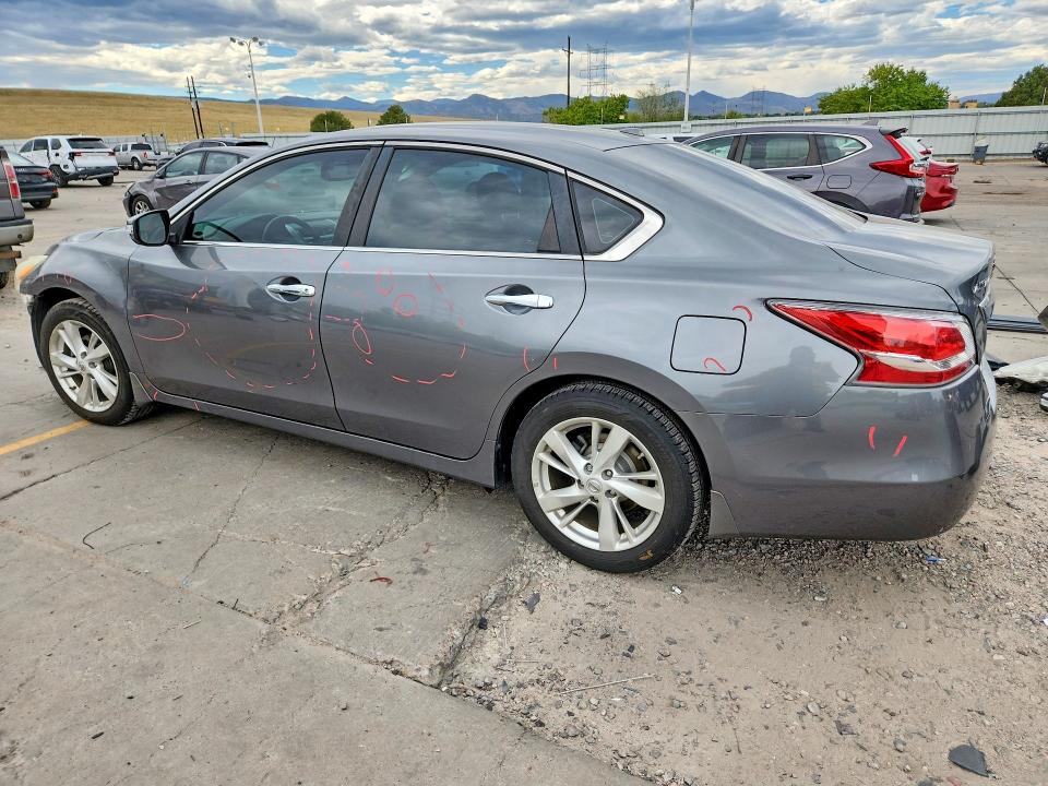 2015 Nissan Altima მანქანა იყიდება აუქციონზე, vin: 1N4AL3AP7FC244900, აუქციონის ნომერი: 68259826