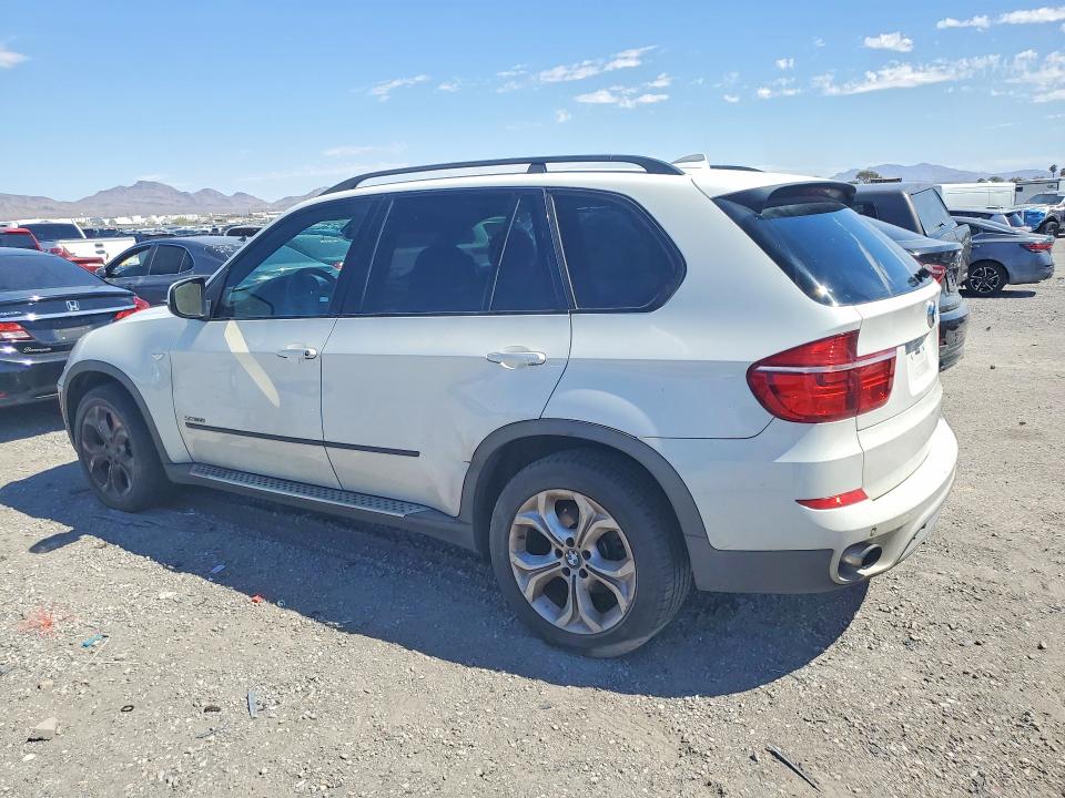 2011 Bmw X5 მანქანა იყიდება აუქციონზე, vin: 5UXZV4C54BLL58256, აუქციონის ნომერი: 68721676