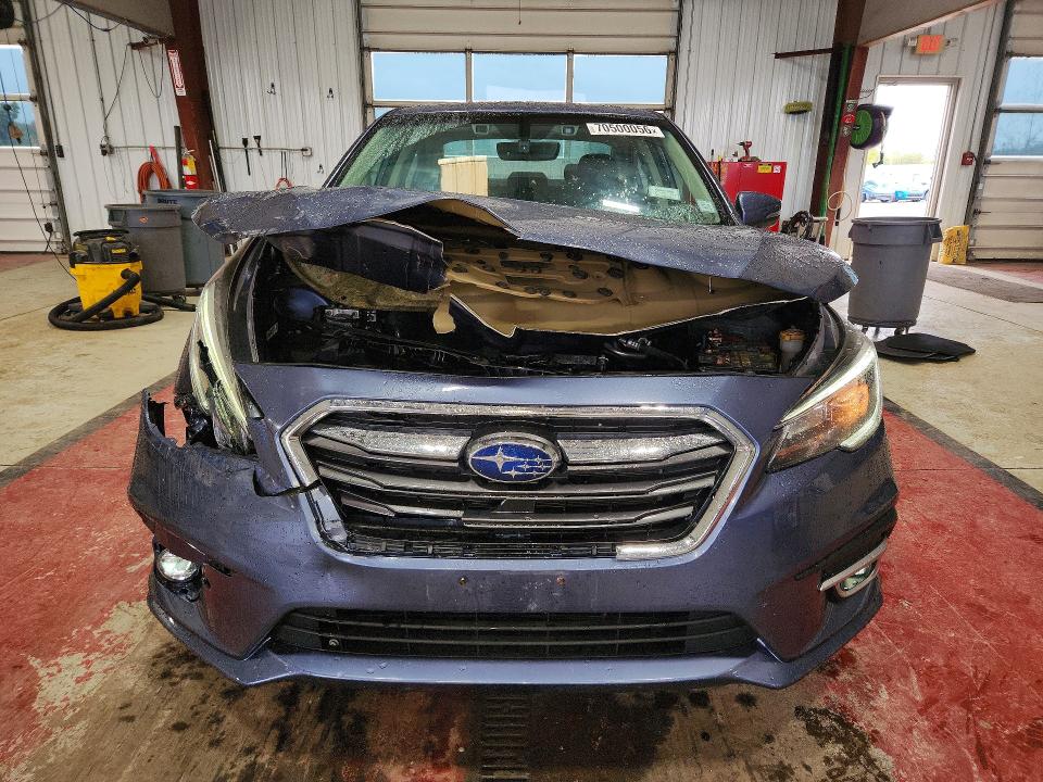 70500056 :رقم المزاد ، 4S3BNAF68J3006429 vin ، 2018 Subaru Legacy مزاد بيع