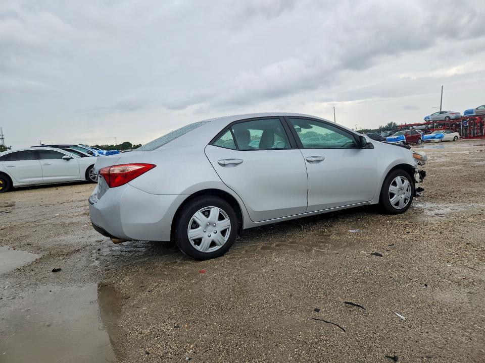 Продаж на аукціоні авто 2019 Toyota Corolla, vin: 2T1BURHE1KC182673, номер лоту: 69218486