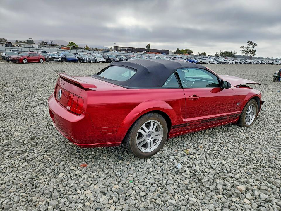 Продаж на аукціоні авто 2005 Ford Mustang, vin: 1ZVFT85H955236068, номер лоту: 70130896
