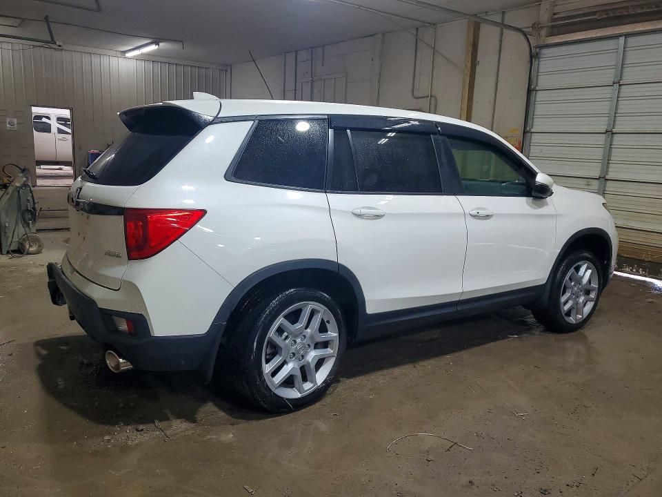 Продаж на аукціоні авто 2024 Honda Passport, vin: 5FNYF8H5XRB023204, номер лоту: 69439876