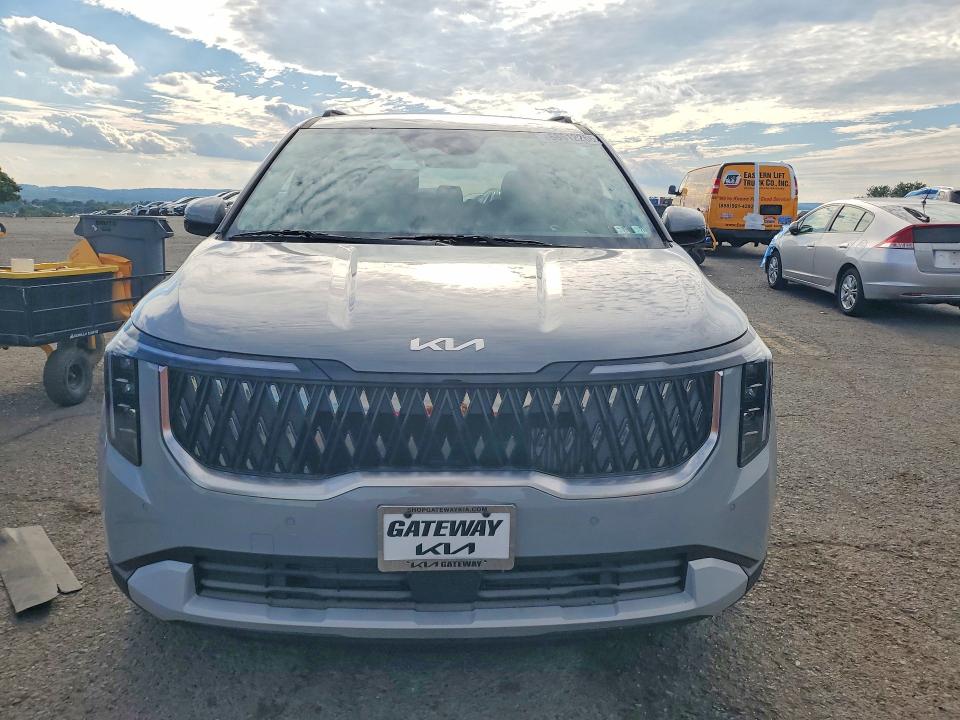 Продаж на аукціоні авто 2026 Kia Carnival, vin: KNDNC5KA6T6175676, номер лоту: 68612266