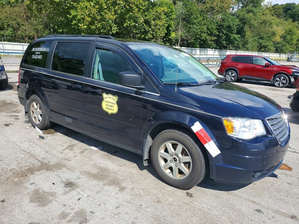 Aukcja sprzedaży 2010 Chrysler Town & Country, vin: 2A4RR2D19AR351826, numer aukcji: 69507436