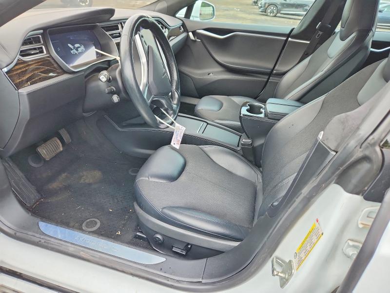 70421886 :رقم المزاد ، 5YJSA1E25GF160912 vin ، 2016 Tesla Model S مزاد بيع