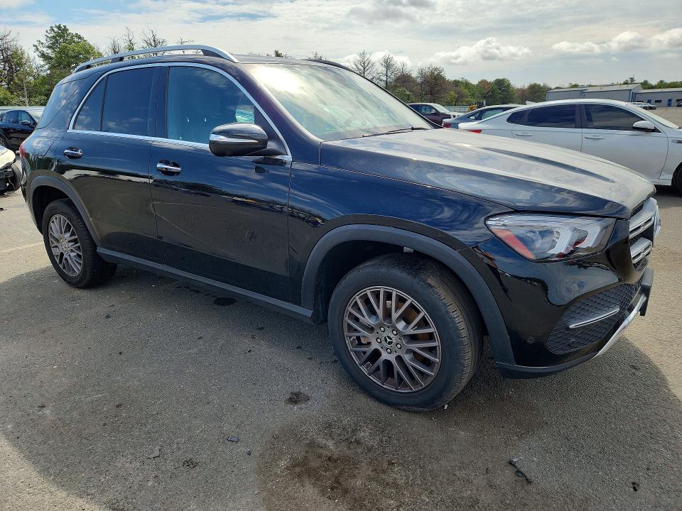 Продажа на аукционе авто 2021 Mercedes-benz Gle, vin: 4JGFB4KB8MA323573, номер лота: 69104166