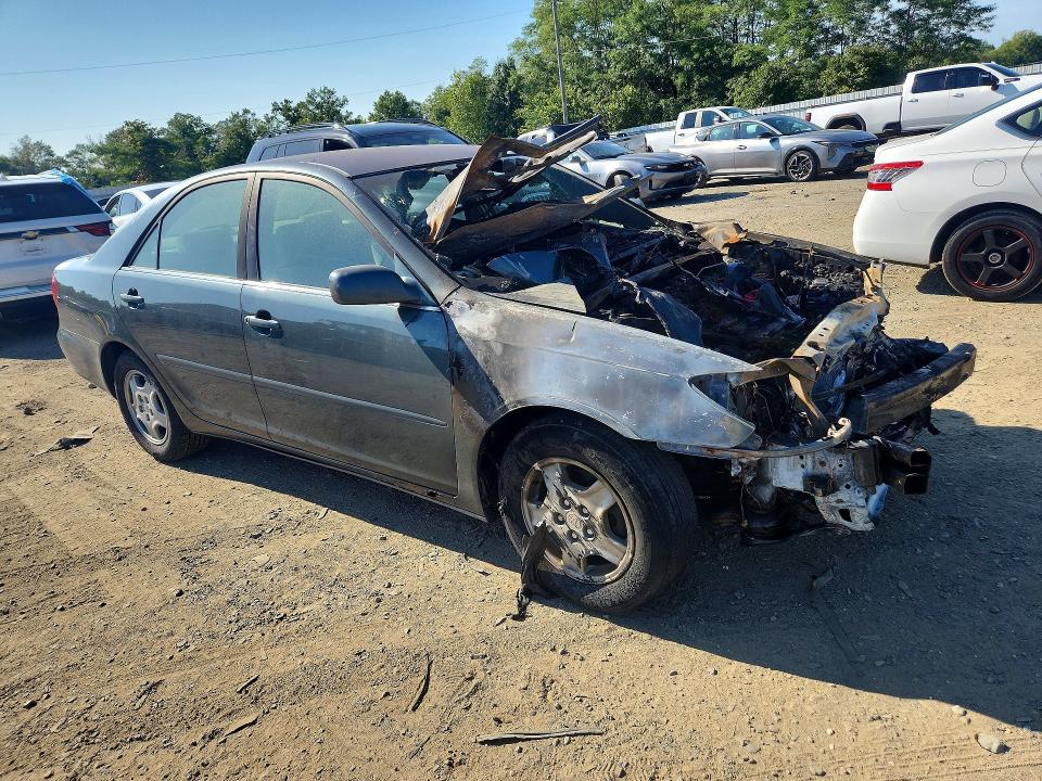 69297406 :رقم المزاد ، 4T1BF32K73U545645 vin ، 2003 Toyota Camry مزاد بيع