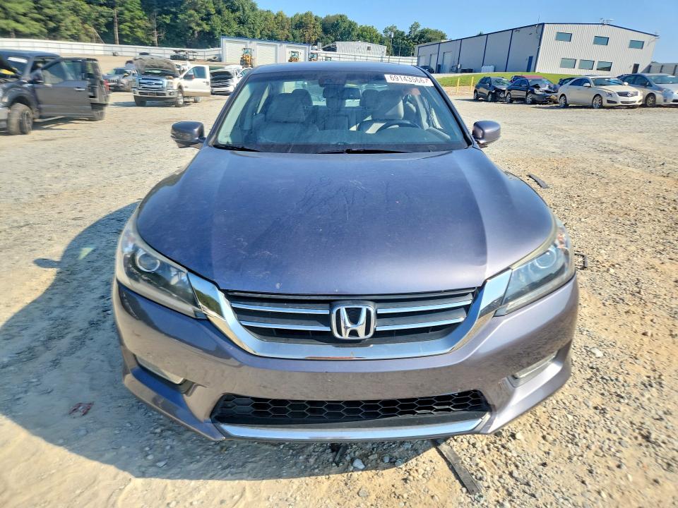 2013 Honda Accord მანქანა იყიდება აუქციონზე, vin: 1HGCR2F87DA098635, აუქციონის ნომერი: 69143566