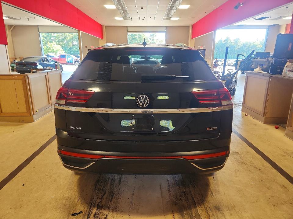 Продажа на аукционе авто 2020 Volkswagen Atlas Cross Sport, vin: 1V21E2CA6LC210853, номер лота: 68515086