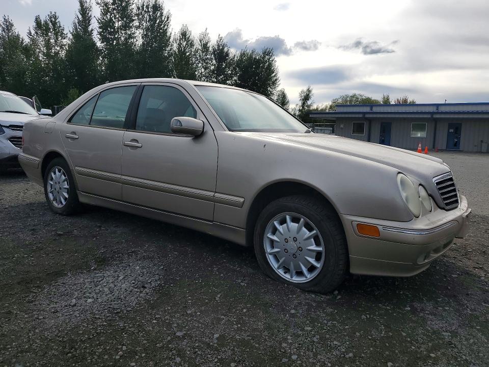 Aukcja sprzedaży 2001 Mercedes-benz E, vin: WDBJF82J11X061467, numer aukcji: 67877506