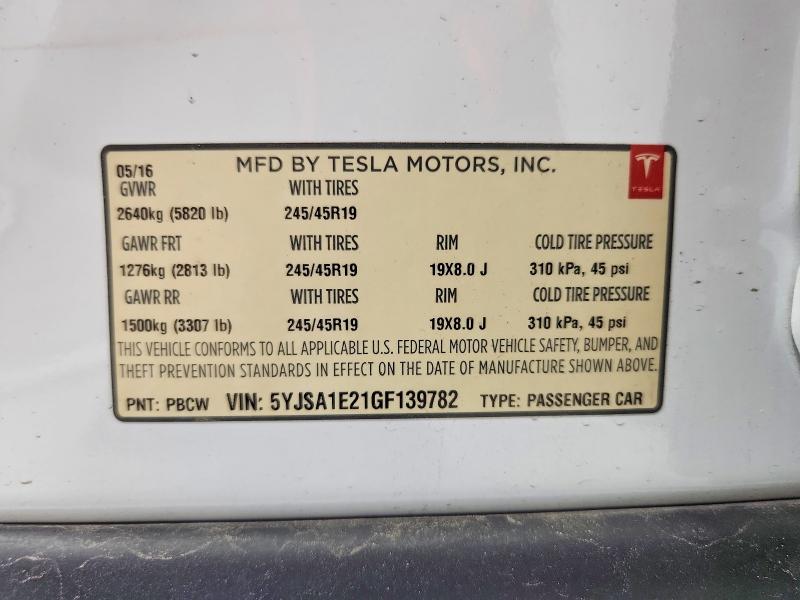 67672526 :رقم المزاد ، 5YJSA1E21GF139782 vin ، 2016 Tesla Model S مزاد بيع