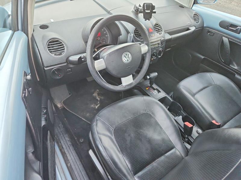 69946816 :رقم المزاد ، 3VWPW3AG6AM010666 vin ، 2010 Volkswagen New Beetle مزاد بيع