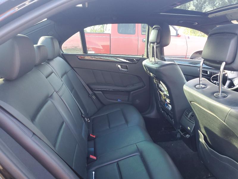 69189486 :رقم المزاد ، WDDHF8HB7AA130557 vin ، 2010 Mercedes-benz E مزاد بيع