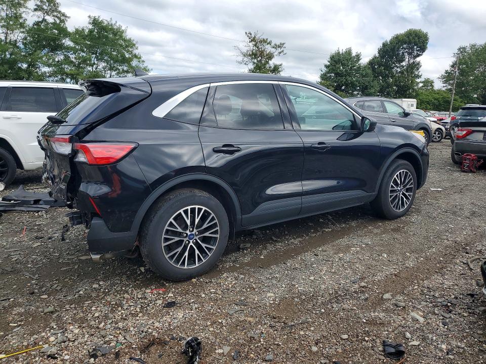 69520566 :رقم المزاد ، 1FMCU0EZ2NUA92524 vin ، 2022 Ford Escape مزاد بيع