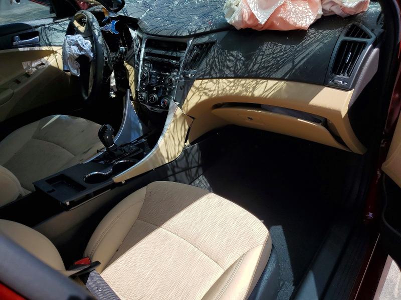 68931886 :رقم المزاد ، 5NPEB4AC4EH908008 vin ، 2014 Hyundai Sonata مزاد بيع