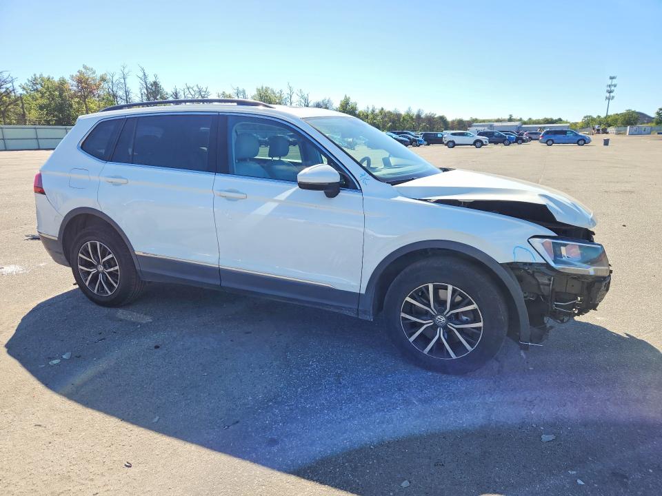 Продаж на аукціоні авто 2018 Volkswagen Tiguan, vin: 3VV2B7AX5JM198159, номер лоту: 68558296