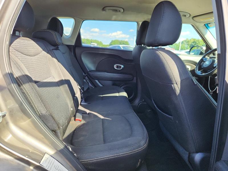 67564236 :رقم المزاد ، KNDJP3A50G7323591 vin ، 2016 Kia Soul مزاد بيع