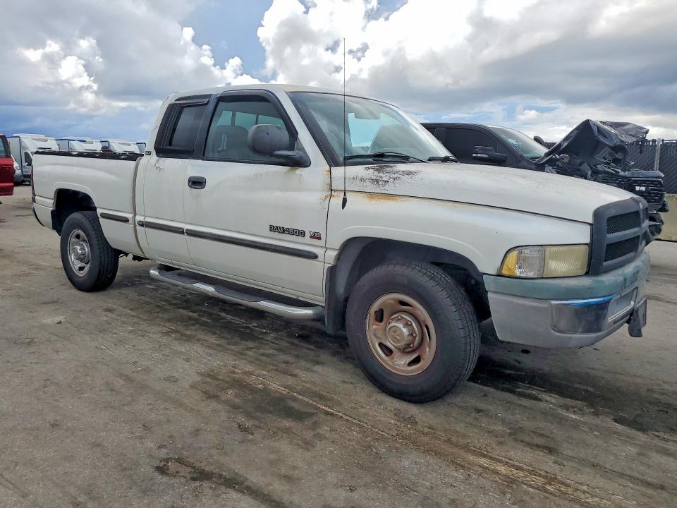 67595066 :رقم المزاد ، 3B7KC23Z4XG146669 vin ، 1999 Dodge Ram 2500 مزاد بيع