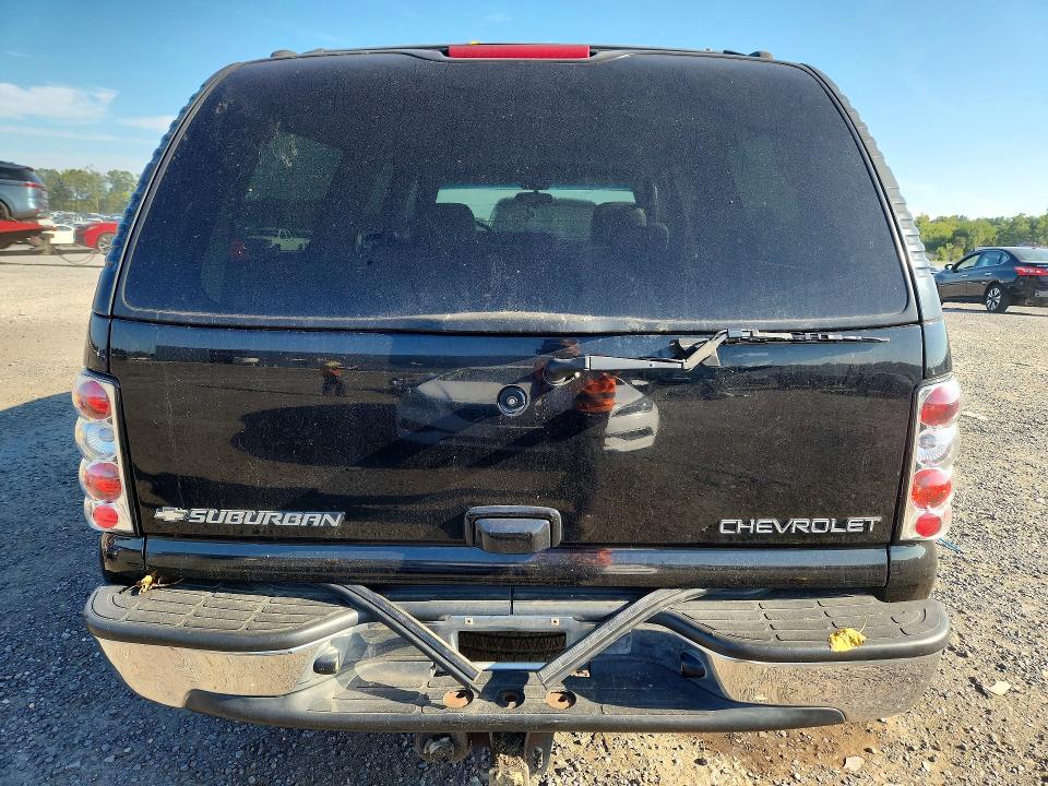 2002 Chevrolet Suburban მანქანა იყიდება აუქციონზე, vin: 3GNFK16Z12G242219, აუქციონის ნომერი: 69287246