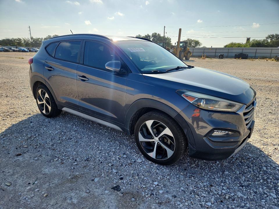 Продаж на аукціоні авто 2017 Hyundai Tucson, vin: KM8J33A28HU563097, номер лоту: 67079126