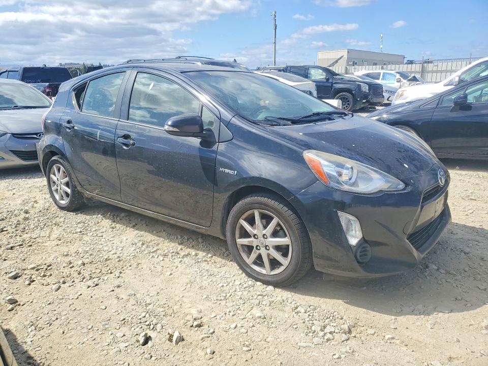 Продаж на аукціоні авто 2015 Toyota Prius C, vin: JTDKDTB38F1097795, номер лоту: 69641176