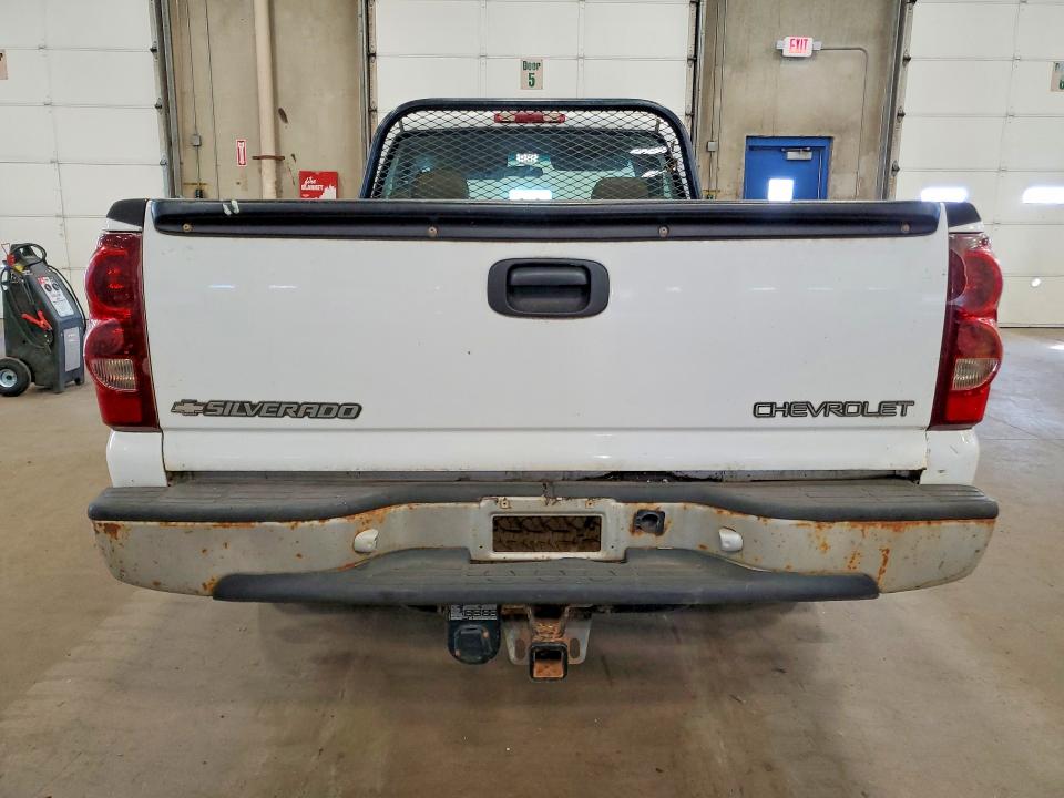 69826136 :رقم المزاد ، 1GCEC14W8YE208580 vin ، 2000 Chevrolet Silverado مزاد بيع