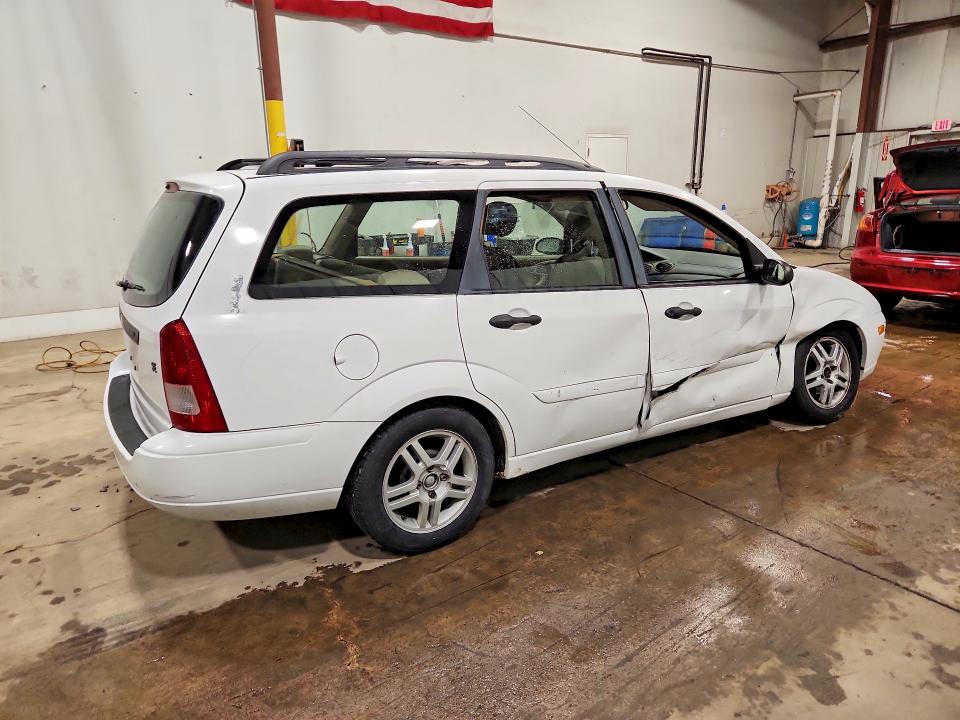 68548426 :رقم المزاد ، 1FAFP36311W302376 vin ، 2001 Ford Focus مزاد بيع