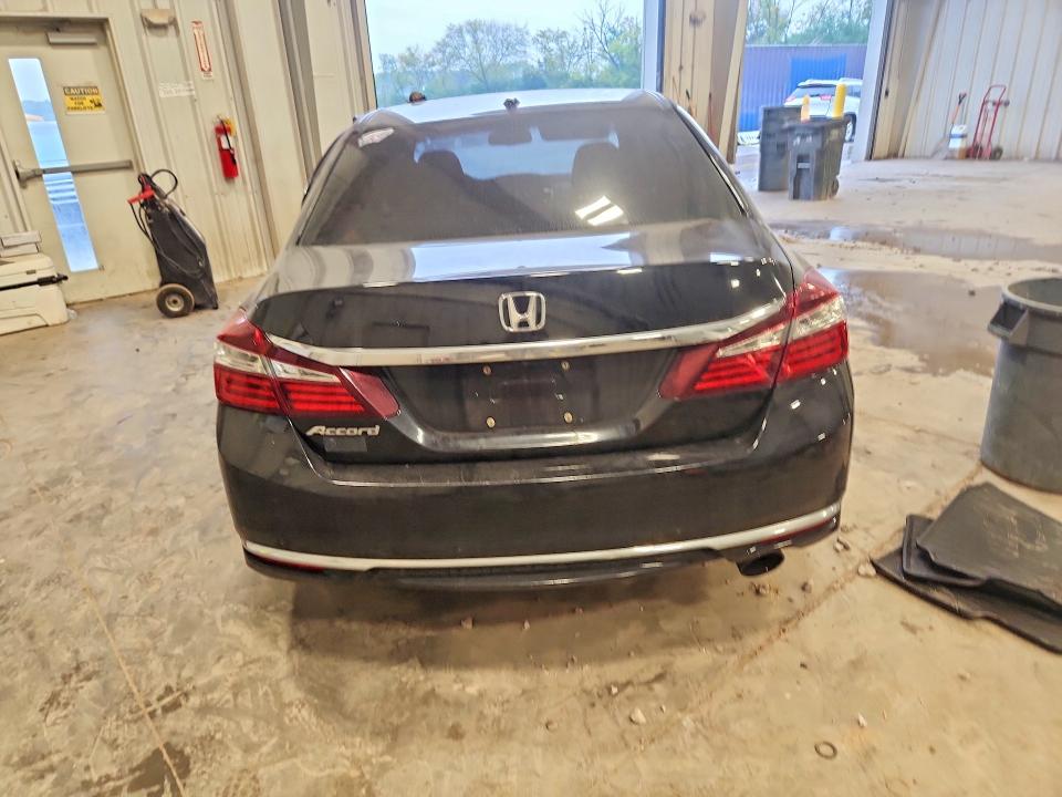 Aukcja sprzedaży 2017 Honda Accord, vin: 1HGCR2F80HA117340, numer aukcji: 71102546