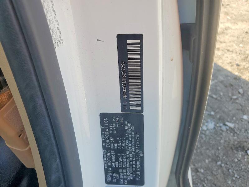 68140296 :رقم المزاد ، KNDMC5C12H6257292 vin ، 2017 Kia Sedona مزاد بيع