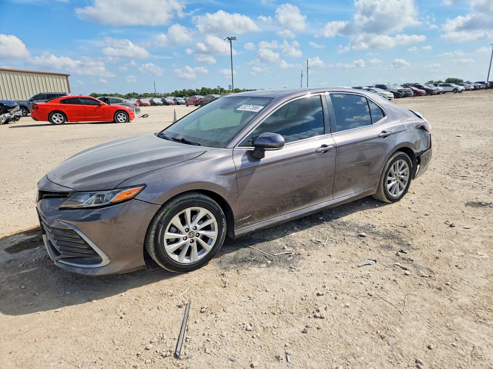 2021 Toyota Camry მანქანა იყიდება აუქციონზე, vin: 4T1R11AK1MU591105, აუქციონის ნომერი: 69217586
