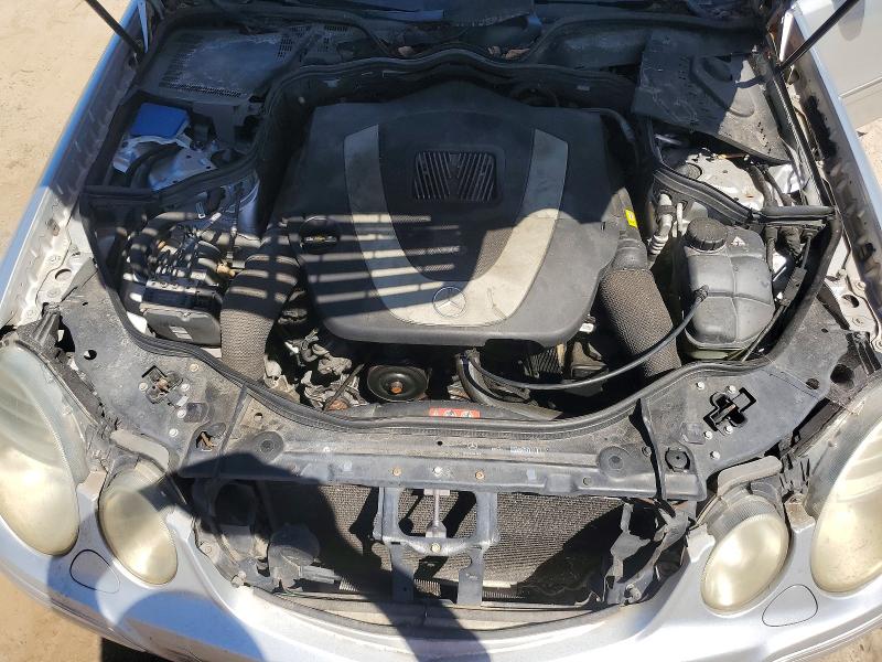 69138486 :رقم المزاد ، WDBUF56X18B190553 vin ، 2008 Mercedes-benz E مزاد بيع