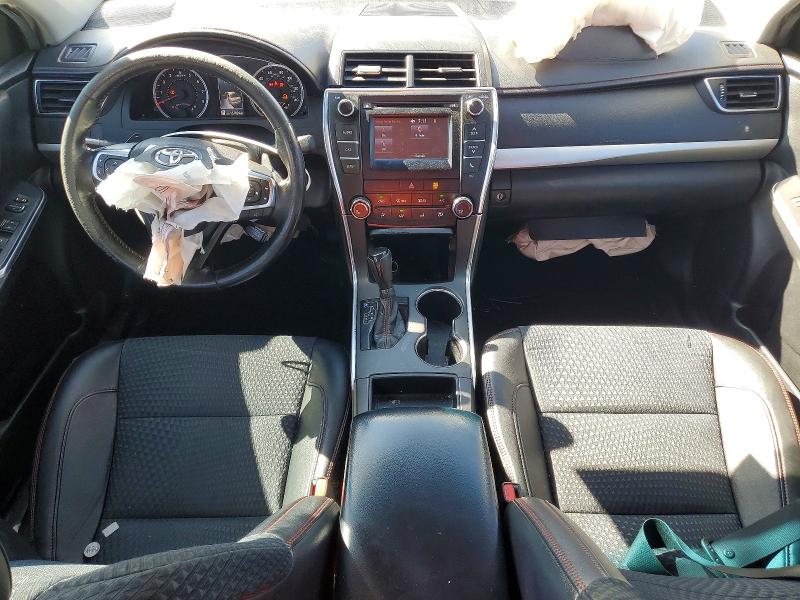 69229576 :رقم المزاد ، 4T1BF1FK9FU951476 vin ، 2015 Toyota Camry مزاد بيع