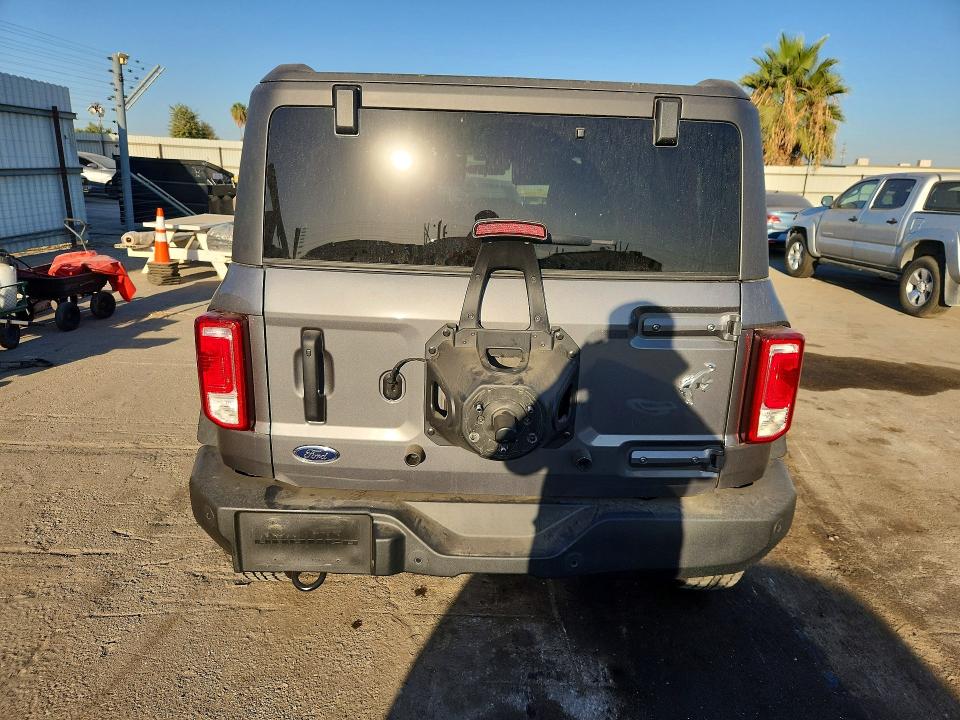 Продажа на аукционе авто 2025 Ford Bronco, vin: 1FMDE7BH7SLB32636, номер лота: 69995256