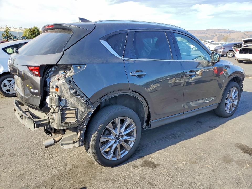 Продажа на аукционе авто 2019 Mazda Cx-5, vin: JM3KFADM8K0673509, номер лота: 69945446