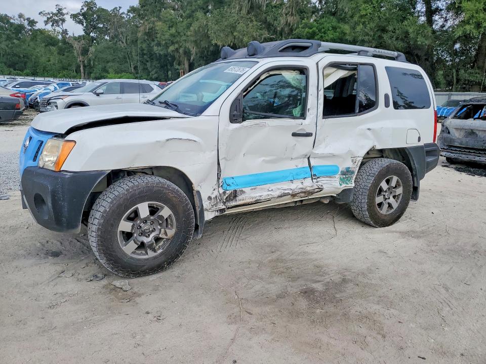 69572676 :رقم المزاد ، 5N1AN0NW6BC520347 vin ، 2011 Nissan Xterra مزاد بيع