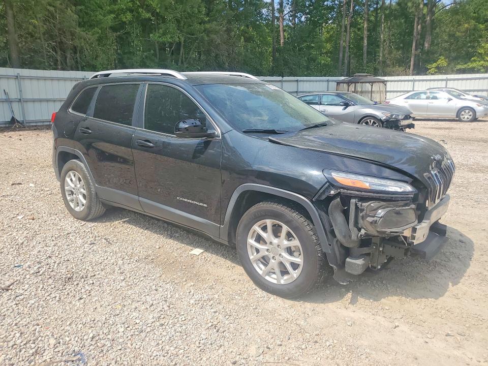 69114006 :رقم المزاد ، 1C4PJMCS3GW204895 vin ، 2016 Jeep Cherokee مزاد بيع