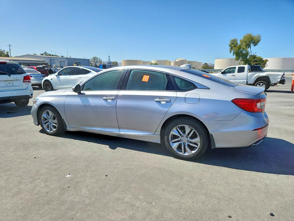 2020 Honda Accord მანქანა იყიდება აუქციონზე, vin: 1HGCV1F19LA120450, აუქციონის ნომერი: 65324446