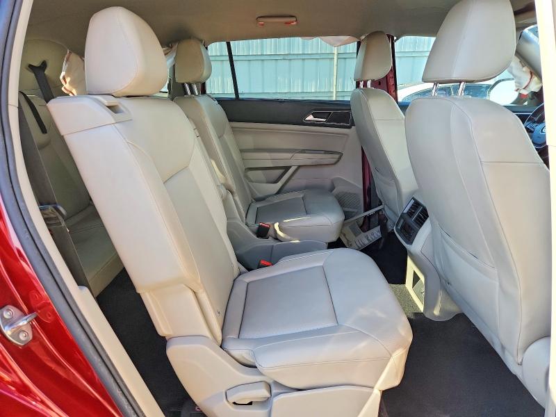 Продажа на аукционе авто 2018 Volkswagen Atlas, vin: 1V2LR2CA5JC576393, номер лота: 70561756