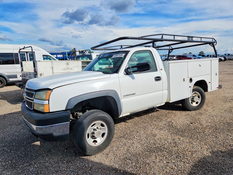 Продаж на аукціоні авто 2005 Chevrolet Silverado, vin: 1GBHC24U05E188794, номер лоту: 68087556