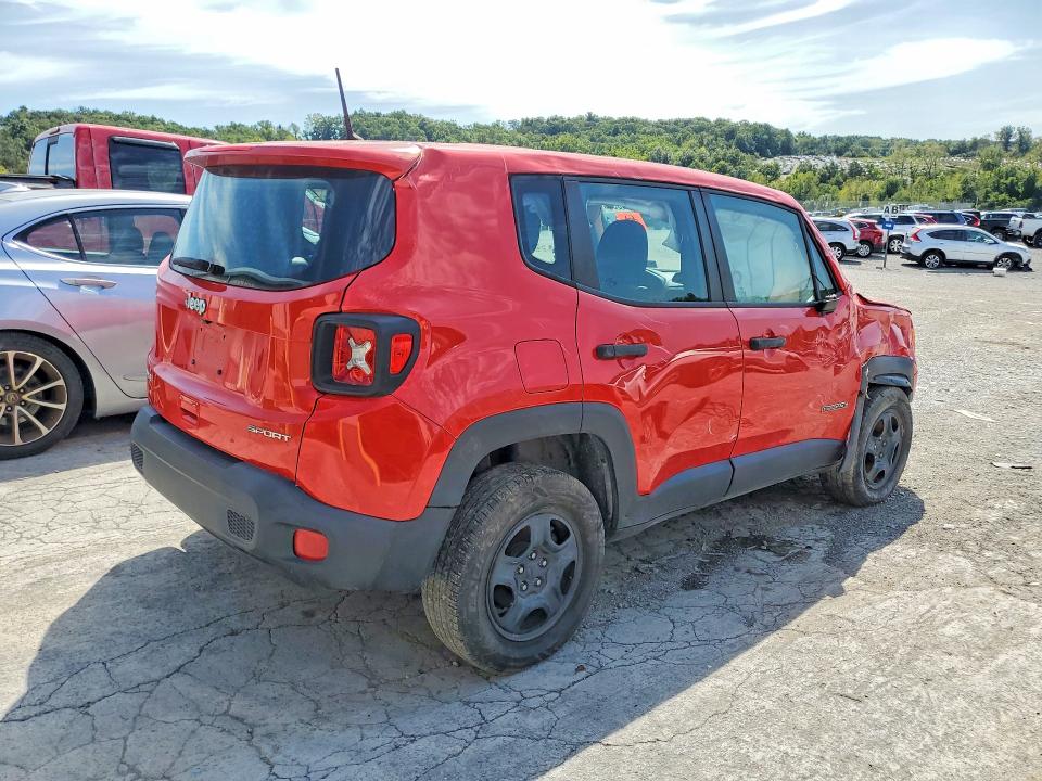 68735956 :رقم المزاد ، ZACCJBAB1JPJ37592         vin ، 2018 Jeep Renegade مزاد بيع