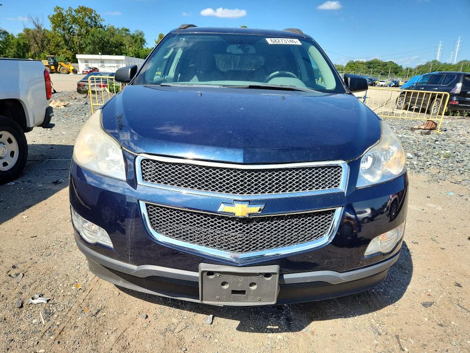 68273146 :رقم المزاد ، 1GNKVFED2BJ164038 vin ، 2011 Chevrolet Traverse مزاد بيع