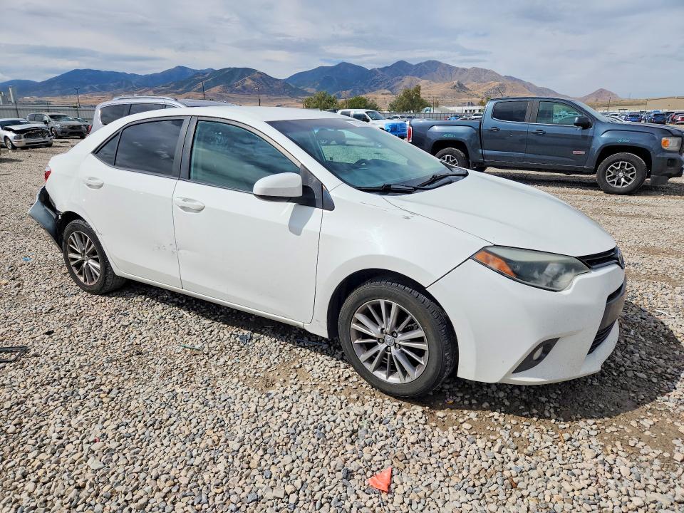 Продажа на аукционе авто 2015 Toyota Corolla, vin: 5YFBURHE2FP204993, номер лота: 67280636