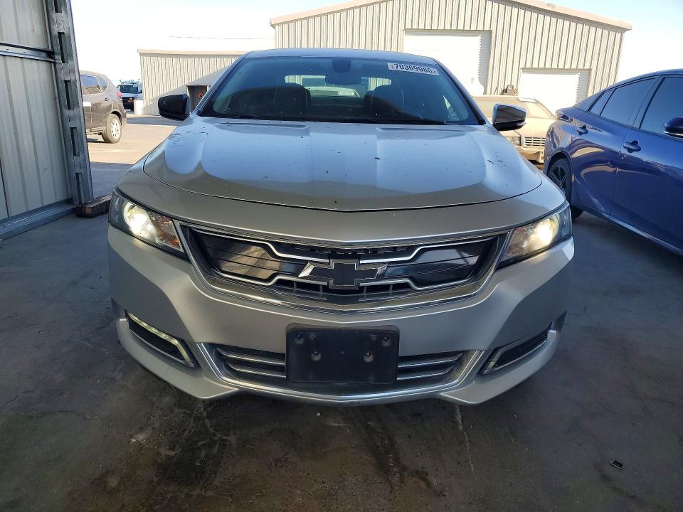 2019 Chevrolet Impala მანქანა იყიდება აუქციონზე, vin: 1G1105S38KU141184, აუქციონის ნომერი: 70369986